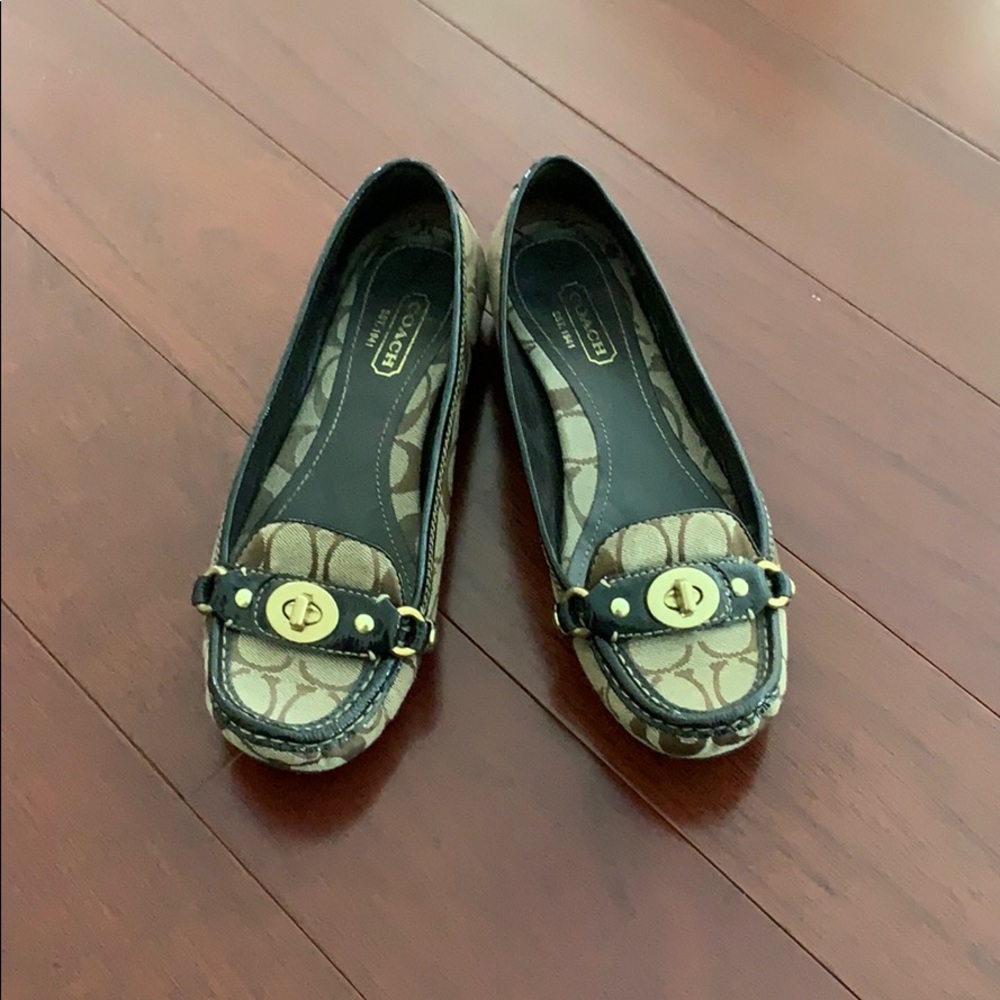 Coach Flats